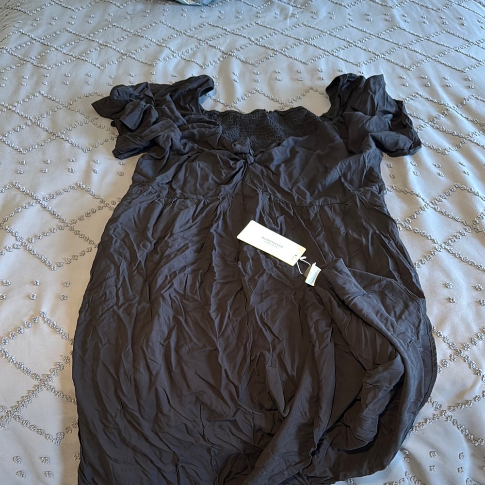 BloomChic Solid V Neck Ruched Knotted Pocket Ruffle Hem Dress
